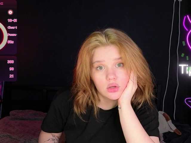 KissShine live cam on BongaCams