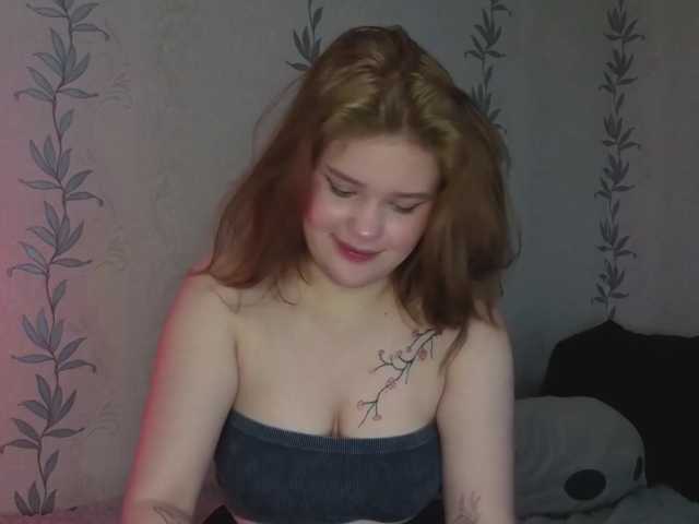 KissShine live cam on BongaCams