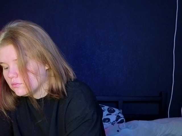 KissShine live cam on BongaCams