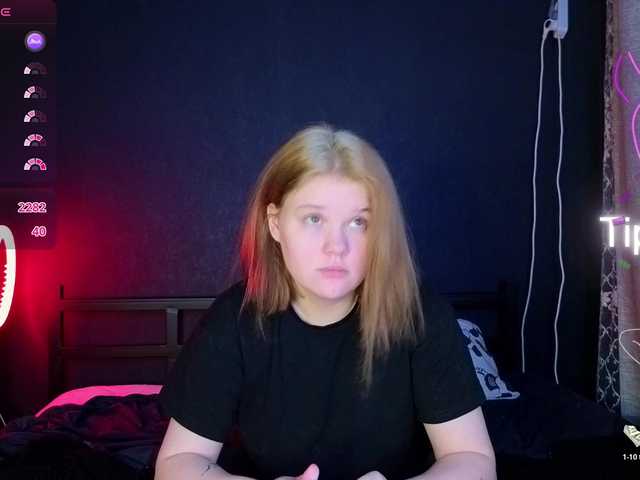 KissShine live cam on BongaCams