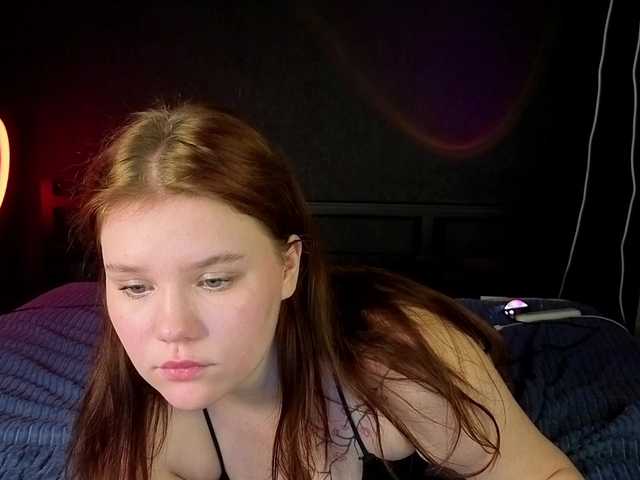 KissShine live cam on BongaCams
