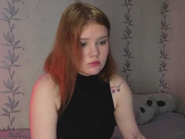 KissShine live cam on BongaCams
