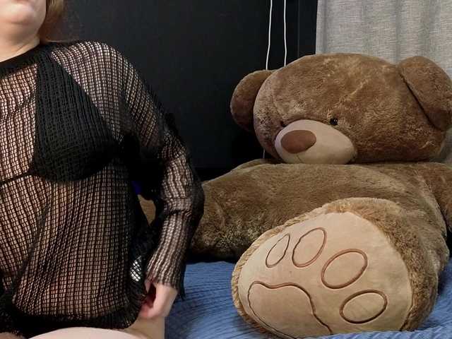 KissShine live cam on BongaCams