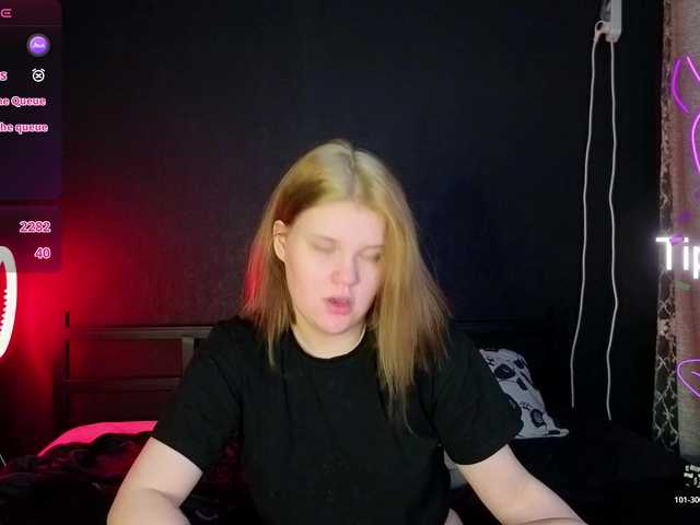 KissShine live cam on BongaCams