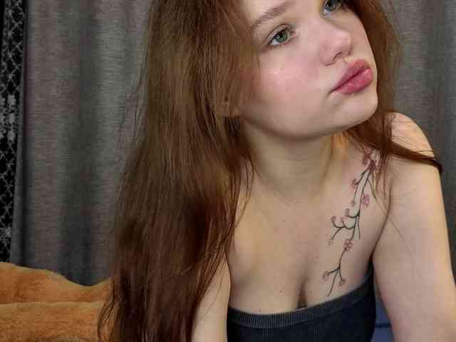 KissShine webcam