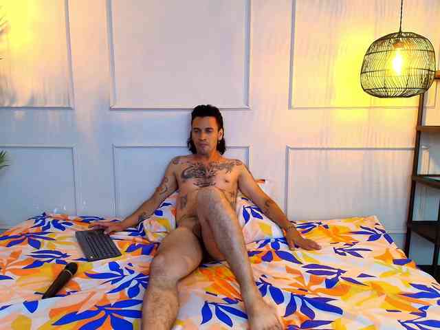 free sex chat now LoveVoltage