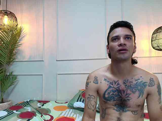 LoveVoltage webcam