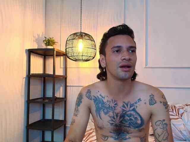 LoveVoltage webcam