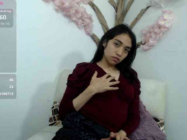 Mia-vance webcam