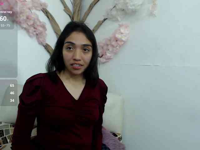 Mia-vance webcam