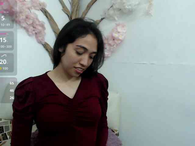 Mia-vance webcam