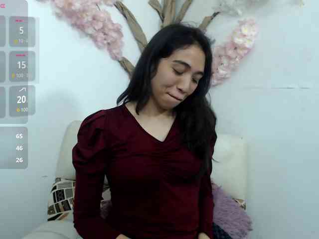 Mia-vance webcam