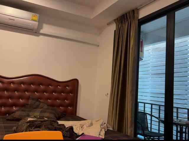 wavy_nights webcam