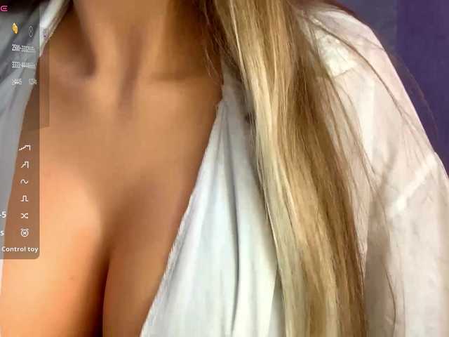 ViviVivienne live cam on BongaCams