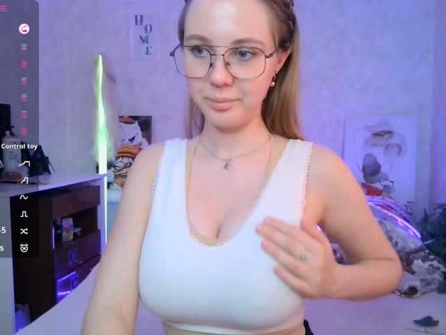 ViviVivienne live cam on BongaCams