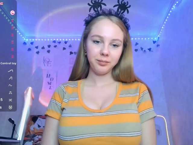 ViviVivienne live cam on BongaCams