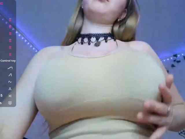 ViviVivienne webcam