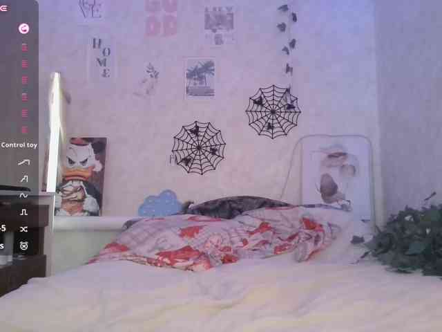 ViviVivienne webcam