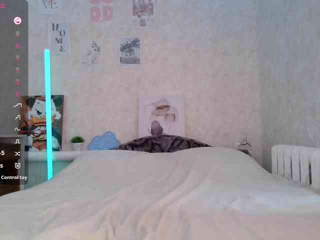 ViviVivienne webcam