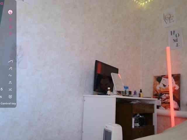 ViviVivienne webcam