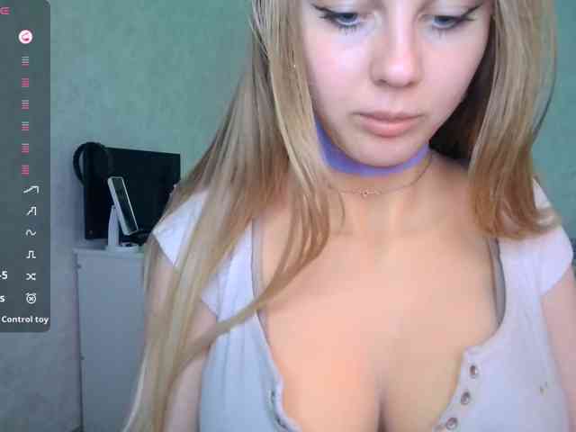ViviVivienne webcam