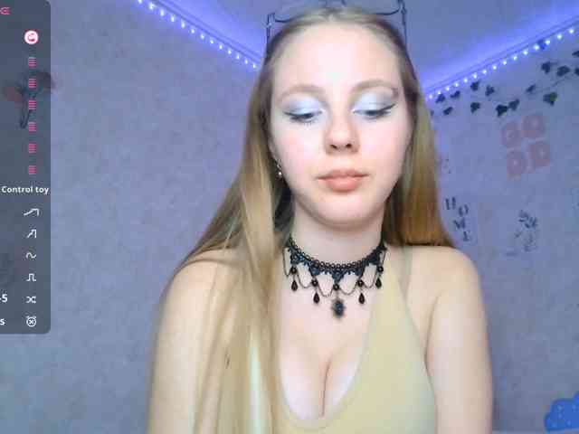 ViviVivienne webcam