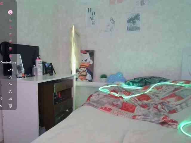 ViviVivienne webcam