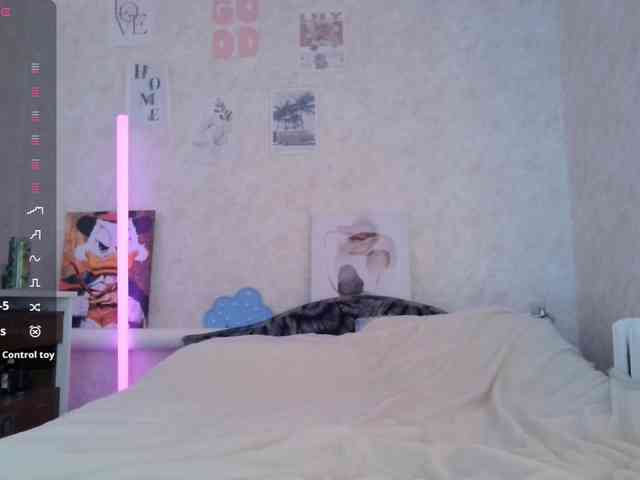 ViviVivienne webcam