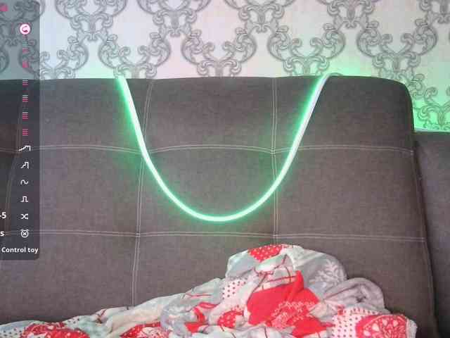 ViviVivienne webcam
