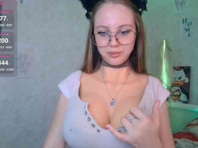 ViviVivienne webcam
