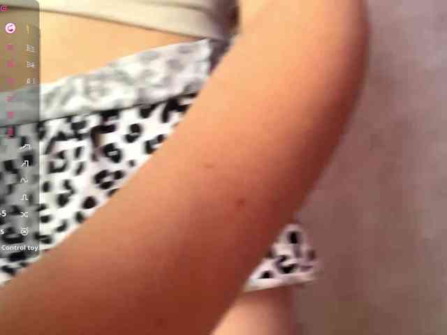 ViviVivienne webcam