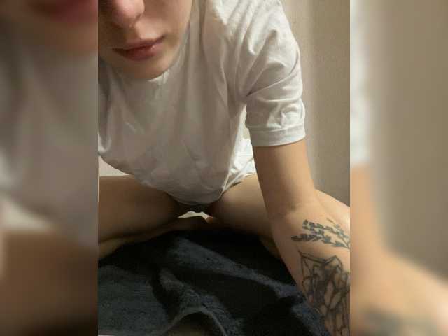 KittyRey live cam on BongaCams