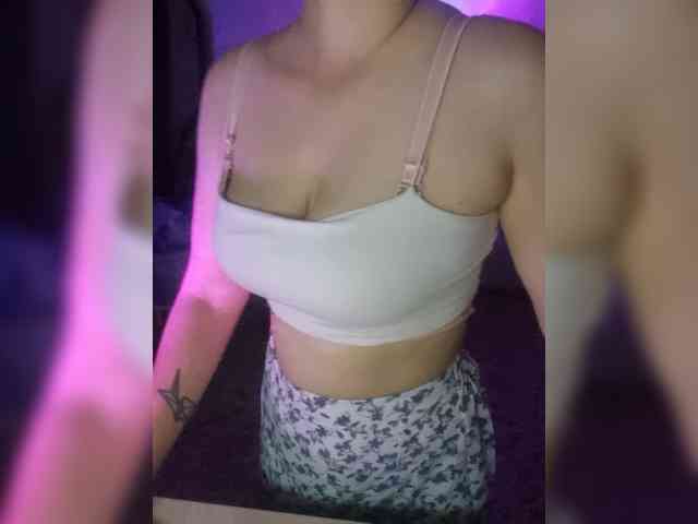 KissKiss5 webcam