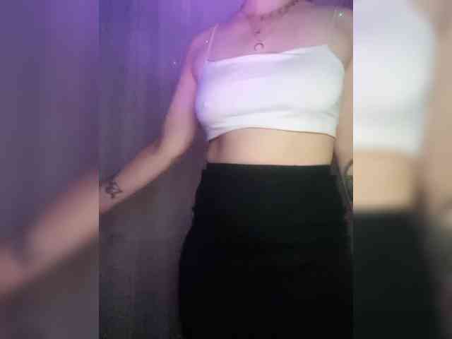 KissKiss5 Live Webcam on BongaCams