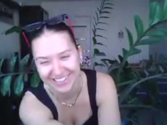 RoxaneLeaphart live cam on BongaCams