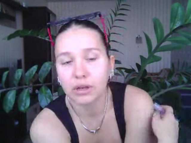 RoxaneLeaphart live cam on BongaCams