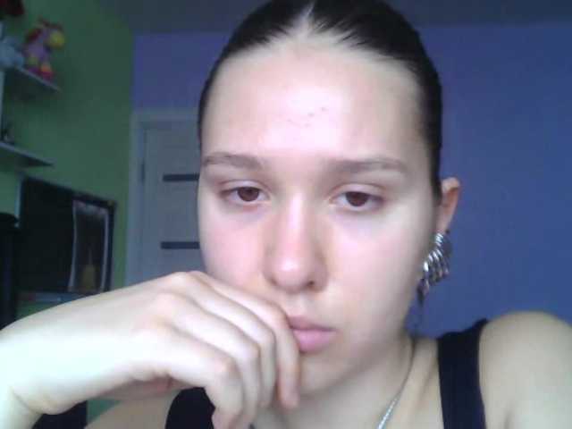 RoxaneLeaphart live cam on BongaCams