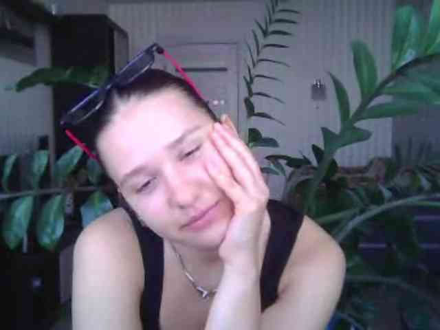 RoxaneLeaphart Live Webcam on BongaCams
