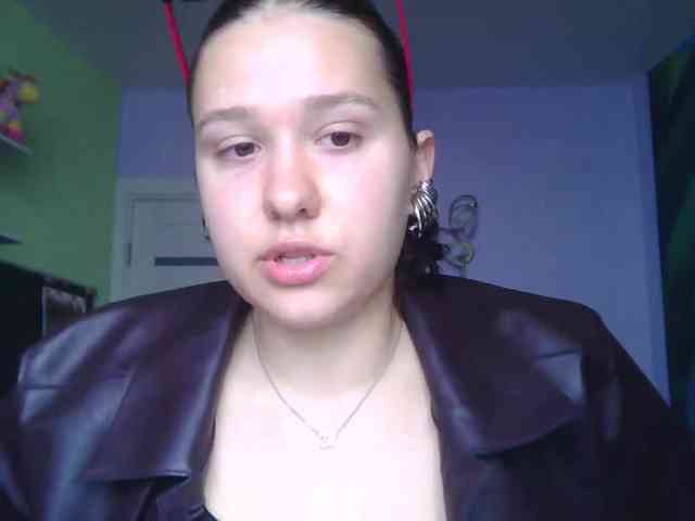 RoxaneLeaphart webcam