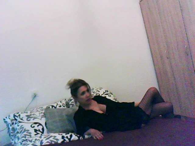 AmoraXX live cam on BongaCams