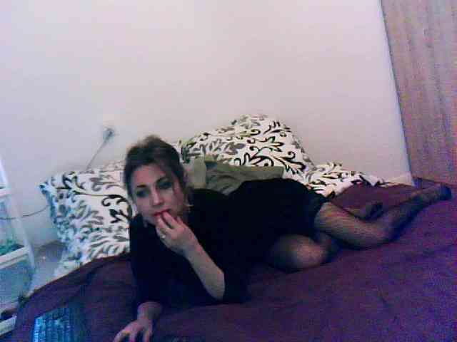 AmoraXX webcam