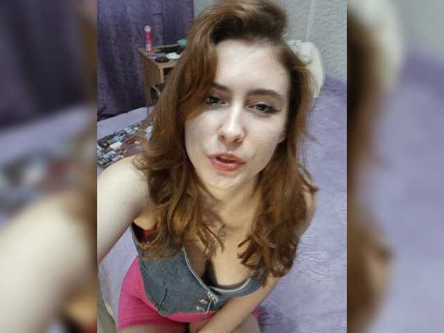Xsska live cam on BongaCams