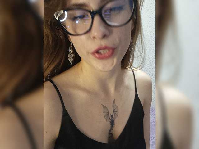 Xsska live cam on BongaCams