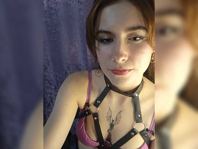 Xsska live cam on BongaCams