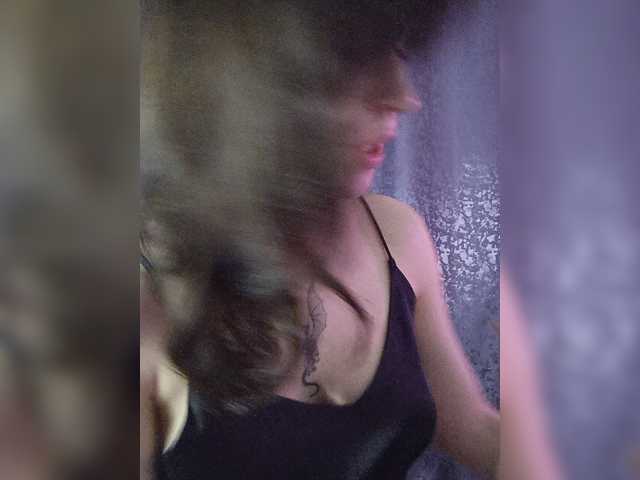 Xsska live cam on BongaCams