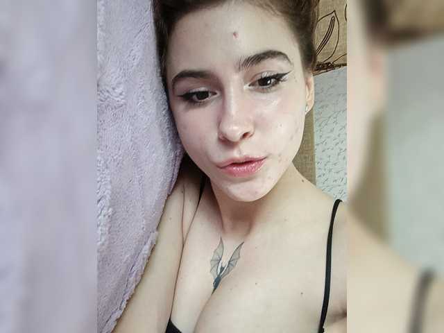 Xsska live cam on BongaCams