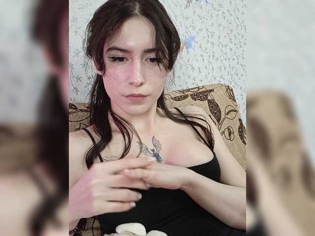 Xsska live cam on BongaCams