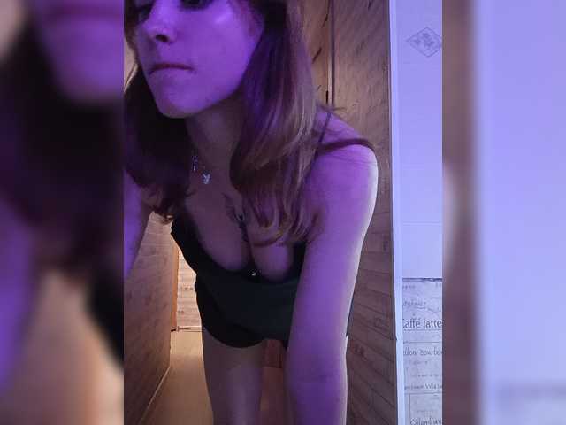 Xsska live cam on BongaCams