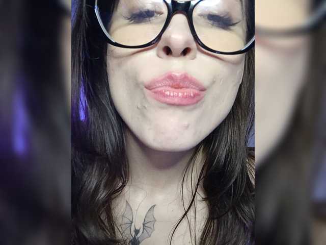 Xsska live cam on BongaCams