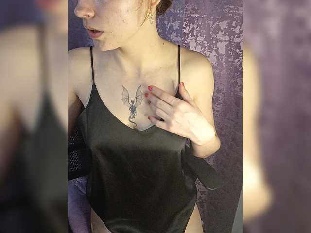 Xsska live cam on BongaCams